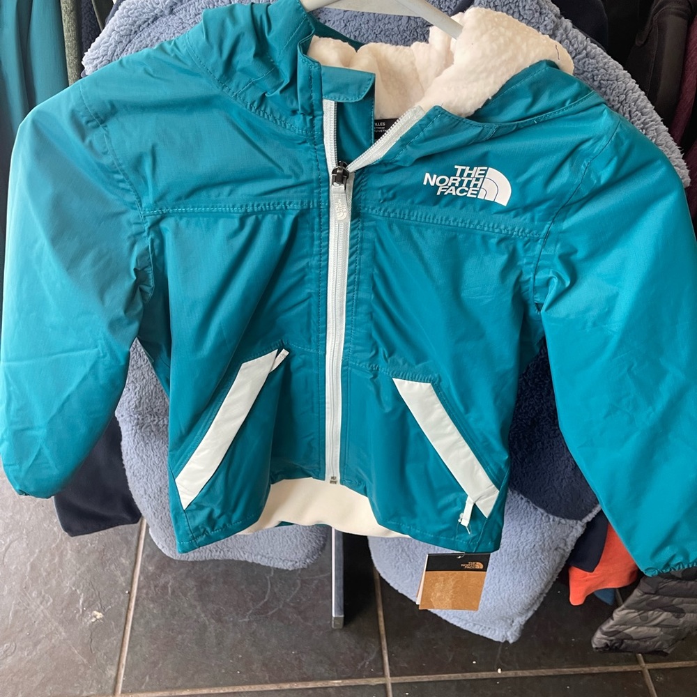 Girls North Face Dry Vent Jackets